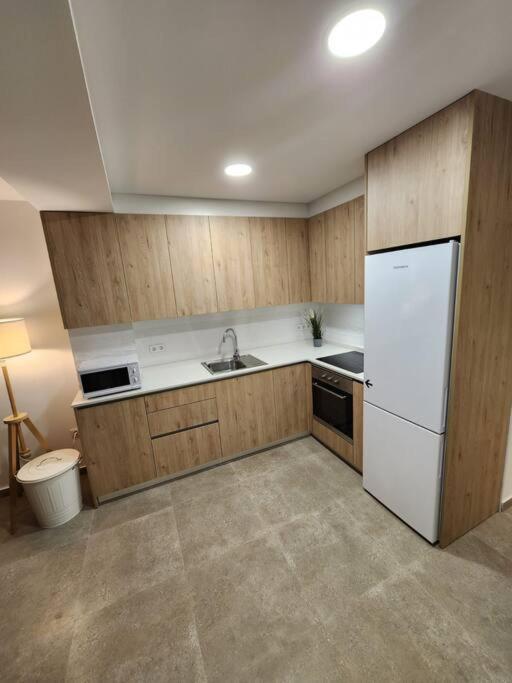 Piso De Diseno Elche Apartment Exterior photo